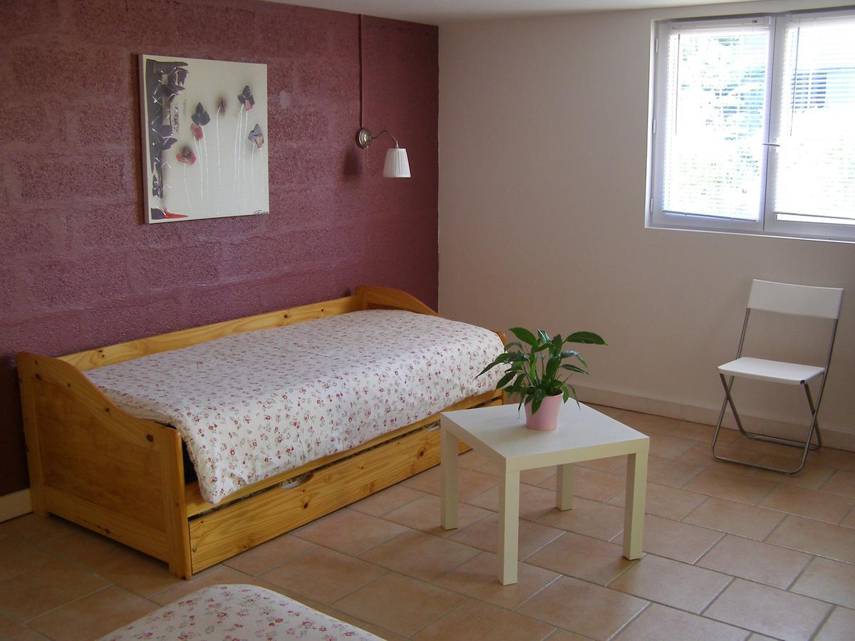 Le Bord De L'Eau Bed & Breakfast Sainte-Terre Exterior foto