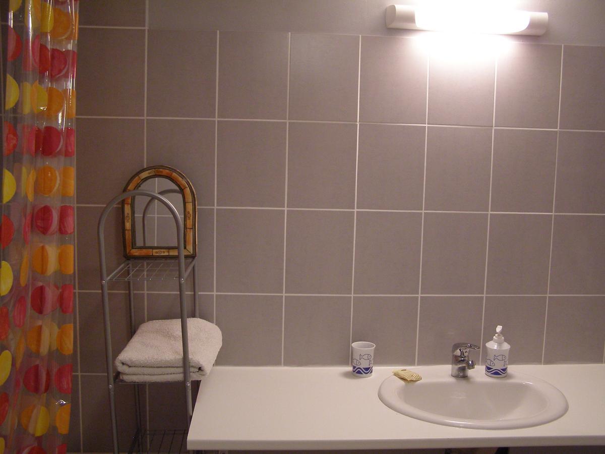 Le Bord De L'Eau Bed & Breakfast Sainte-Terre Exterior foto